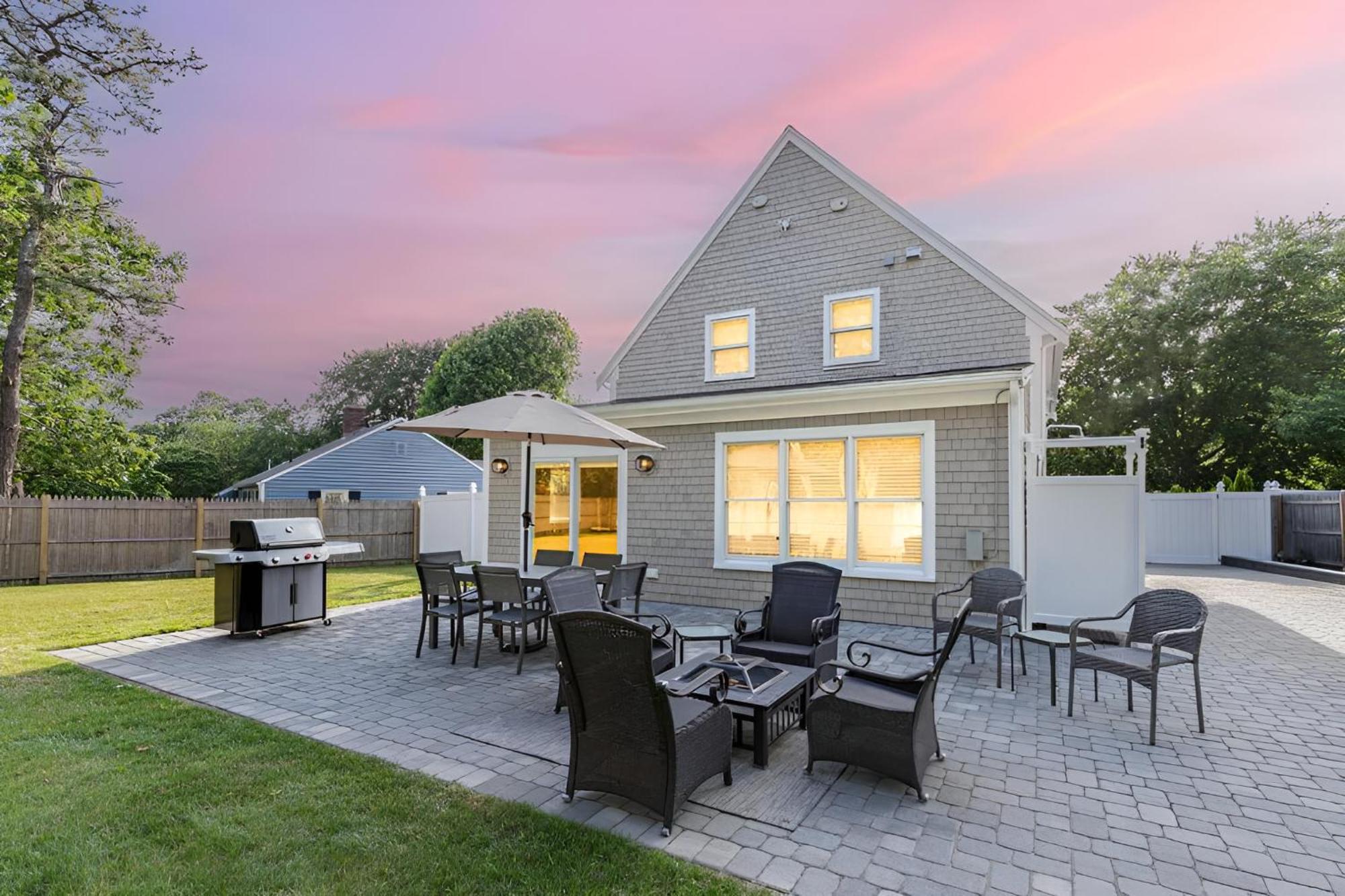 Renovated & Sophisticated Home Near Beach & Shops! Barnstable Buitenkant foto