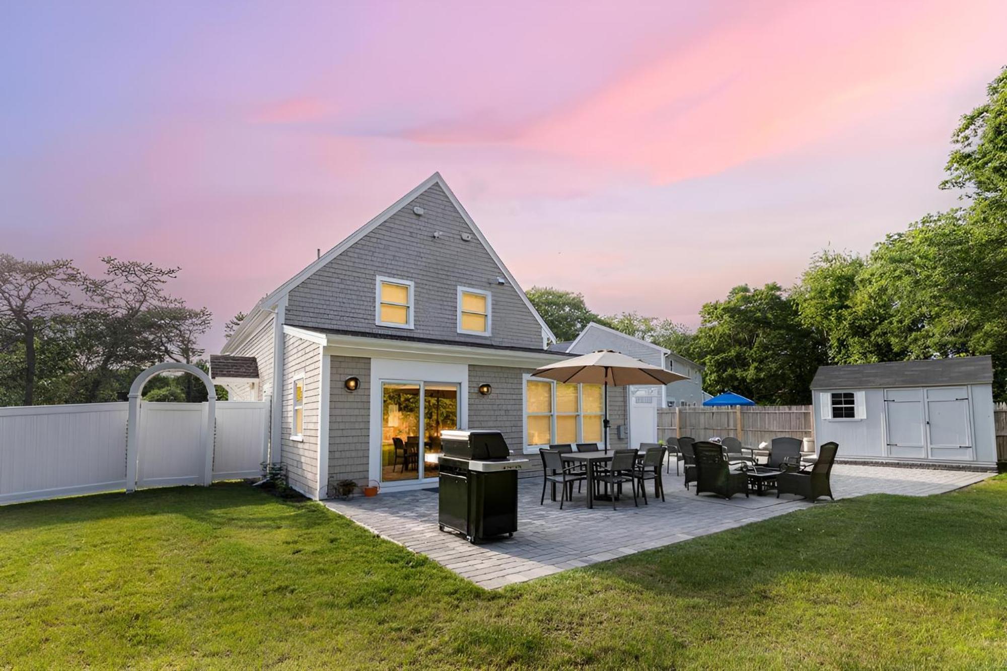 Renovated & Sophisticated Home Near Beach & Shops! Barnstable Buitenkant foto