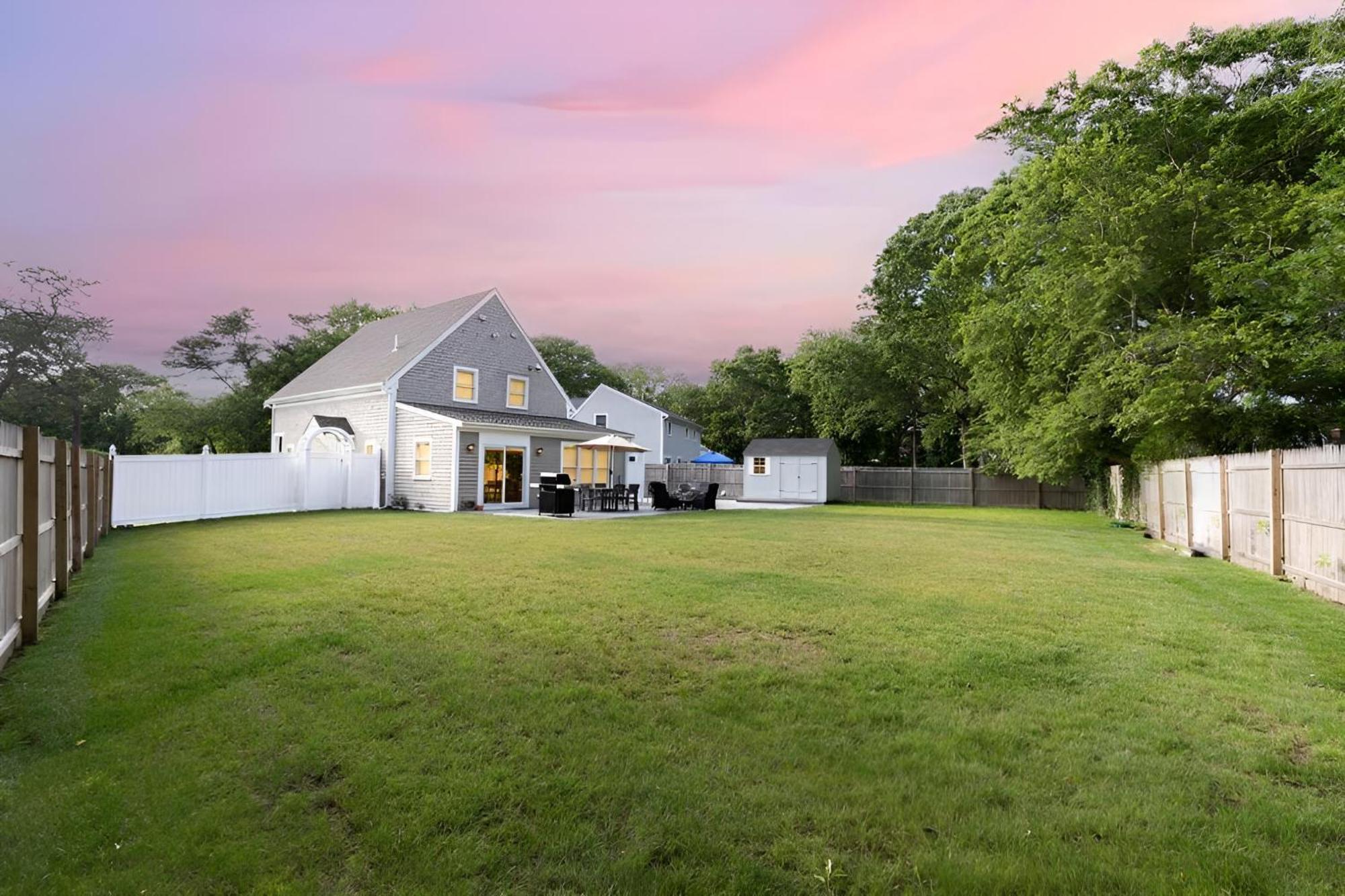 Renovated & Sophisticated Home Near Beach & Shops! Barnstable Buitenkant foto